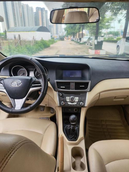 【2013东南v5菱致质量怎么样,13年东南v5菱致怎么样】