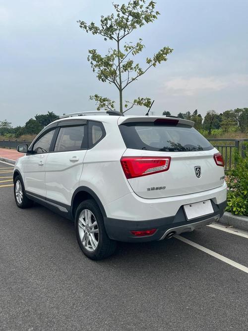 宝骏六座车报价及图片／宝骏车2020最新款六座
