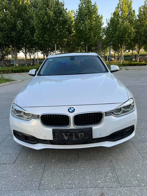 宝马三系316i/宝马三系318i