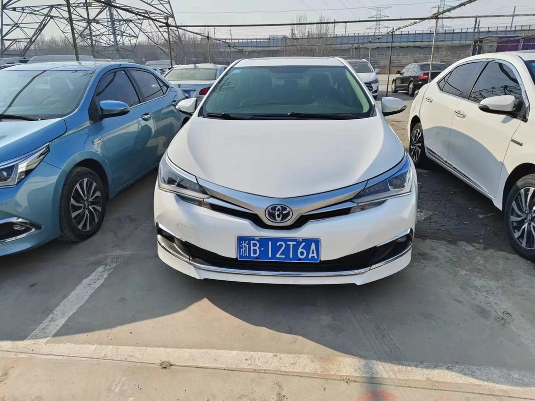 油电混合卡罗拉油耗,卡罗拉油电混合省油吗