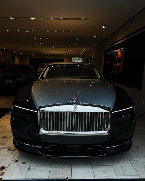 沙特一人奖励一辆劳斯莱斯,沙特豪车