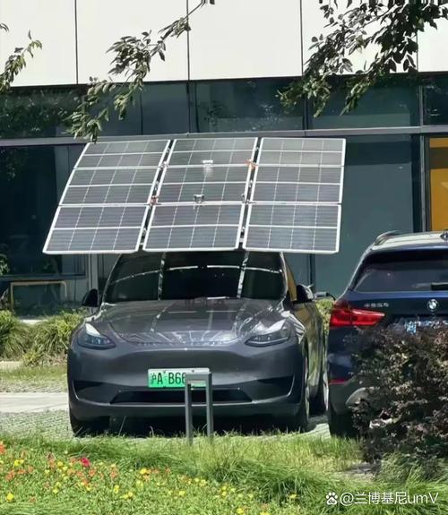 太阳能车顶发电汽车(轿车车顶太阳能发电板)