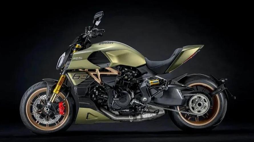 杜卡迪和兰博基尼联名／杜卡迪和兰博基尼联名款