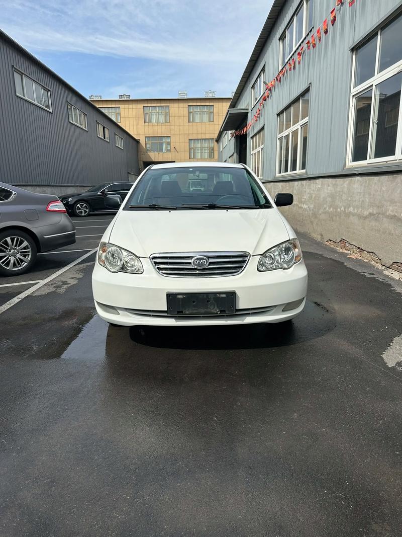 比亚迪f3价格及图片／比亚迪f3二手建议买吗