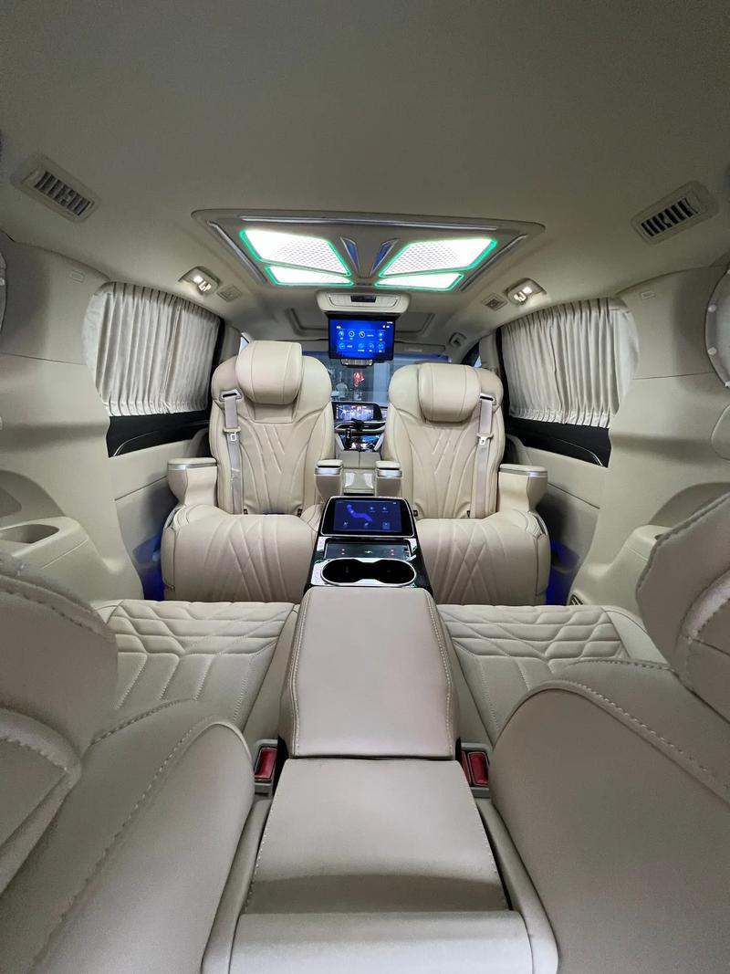 别克gl8陆尊改装,别克gl8陆尊2021款改装