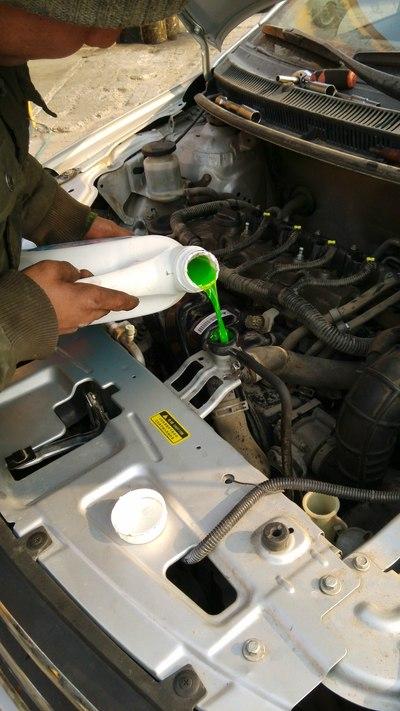 【2010款长城腾翼c30,2010款长城腾翼c30防冻液添加口图解】