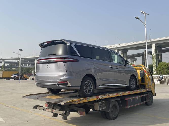 奔腾m9油电混合多少钱一辆,奔腾混合动力车型